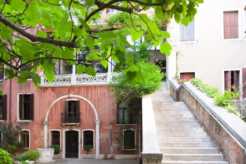 Palazzo Alvera Grand Canal 威尼斯 外观 照片